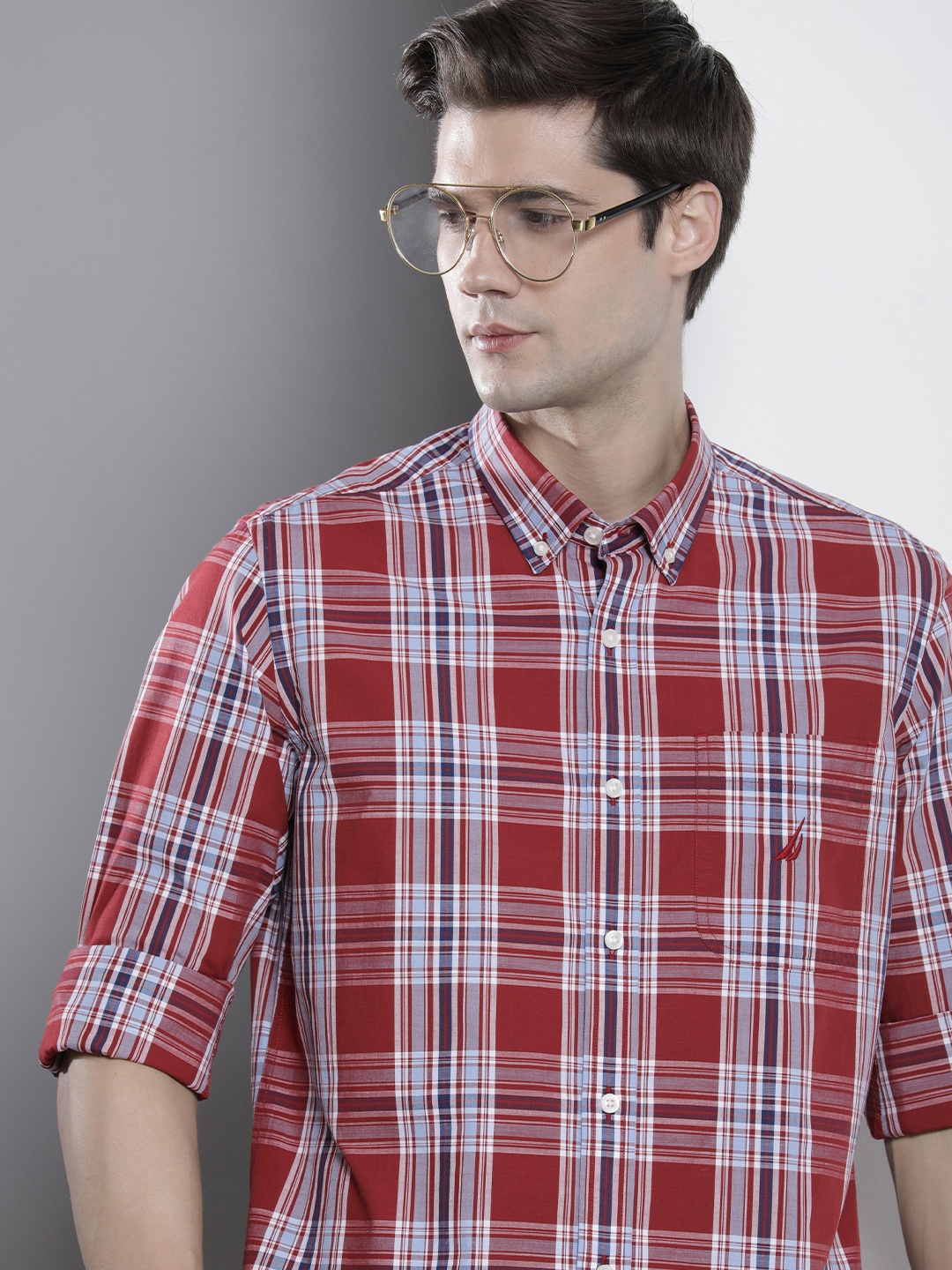 

Nautica Men Pure Cotton Classic Fit Tartan Checks Button-Down Collar Casual Shirt, Red