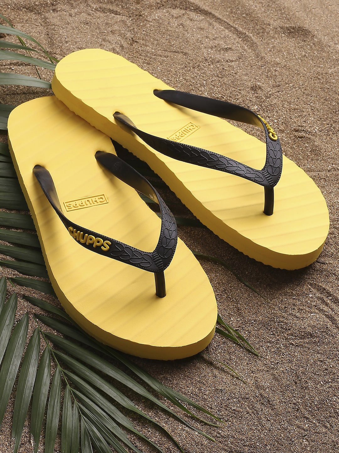 

CHUPPS Men Rubber Thong Flip-Flops, Yellow