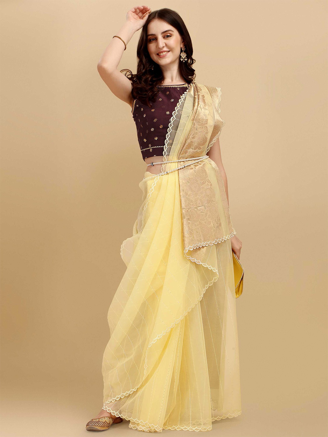 

DUNGRANI Floral Sequined Organza Saree, Yellow