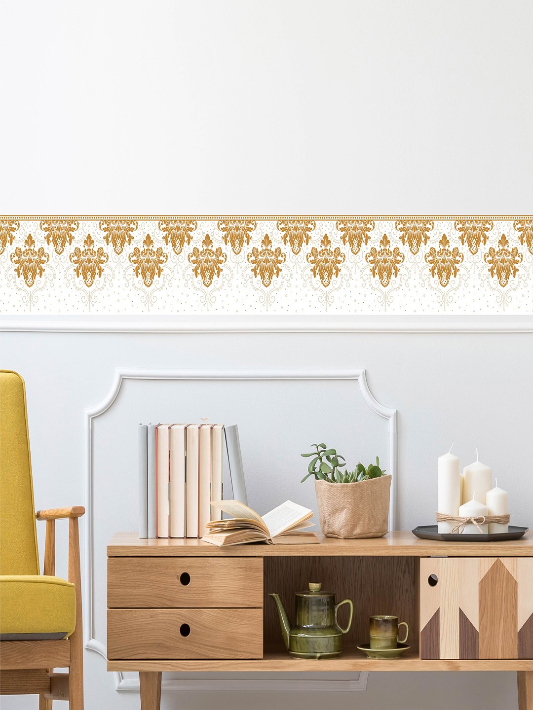 

Asian Paints EzyCR8 White & Gold-Toned Printed Self-Adhesive Damaskan Wall Border Stickers