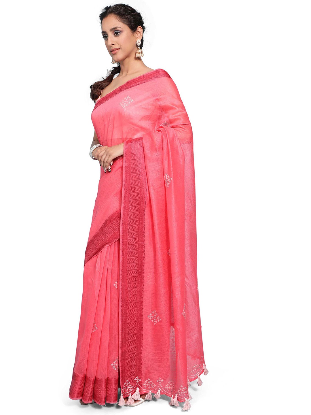 

DUNGRANI Floral Embroidered Saree, Rose