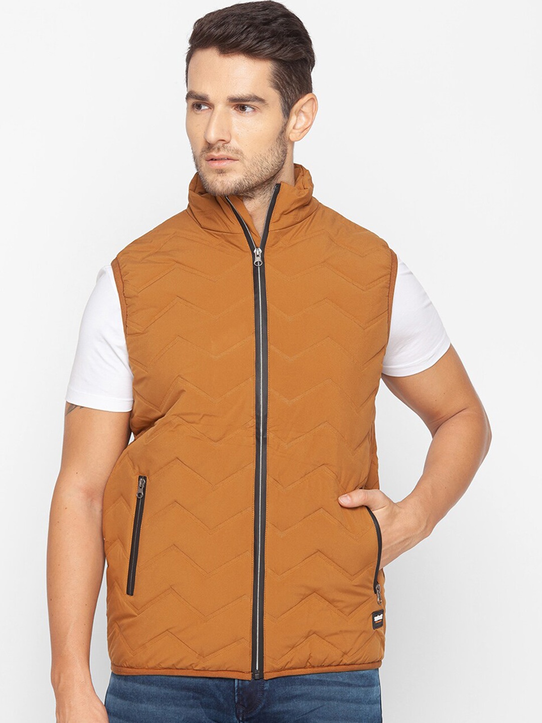 

SPYKAR Men Quilted Jacket, Mustard