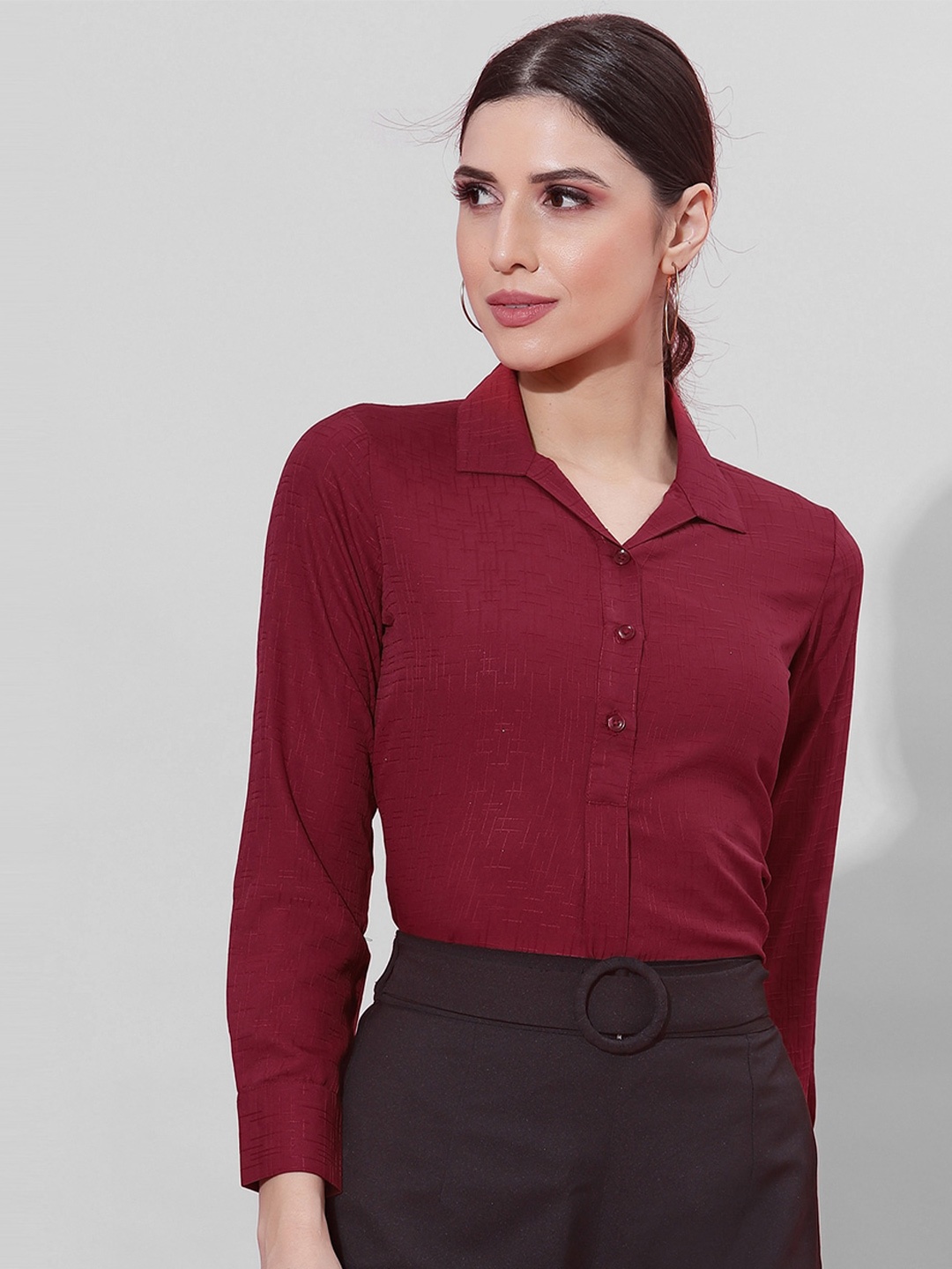 

Selvia Women Formal Shirt, Maroon