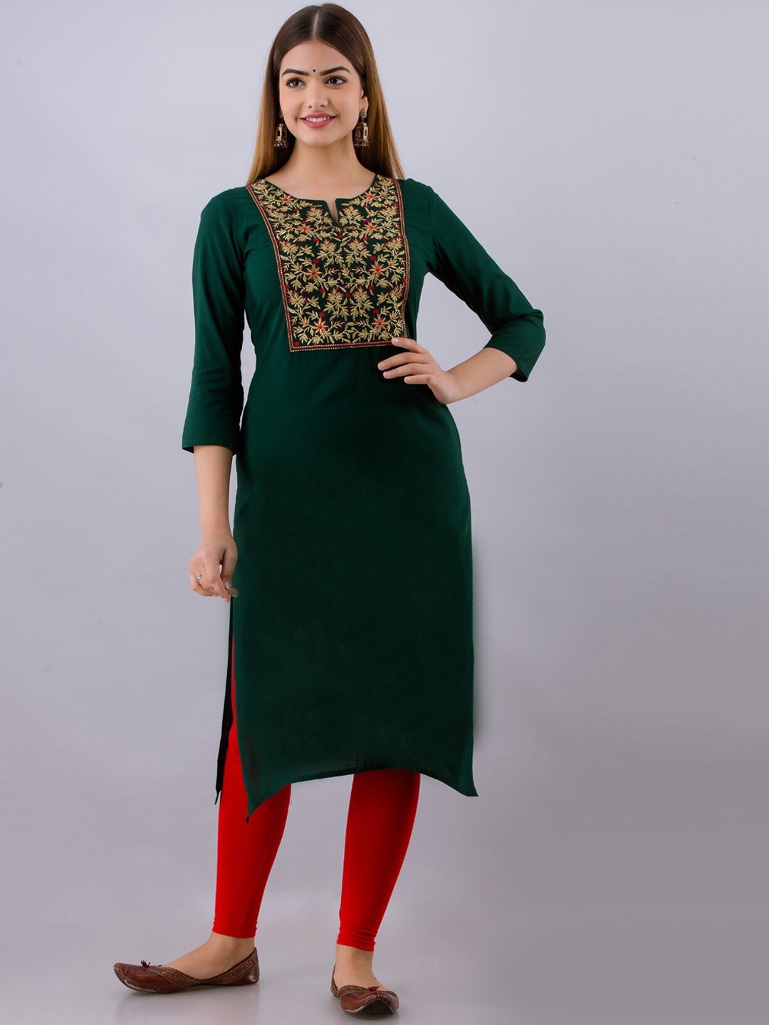 

Women Touch Floral Embroidered Notched Neck Straight Kurta, Green