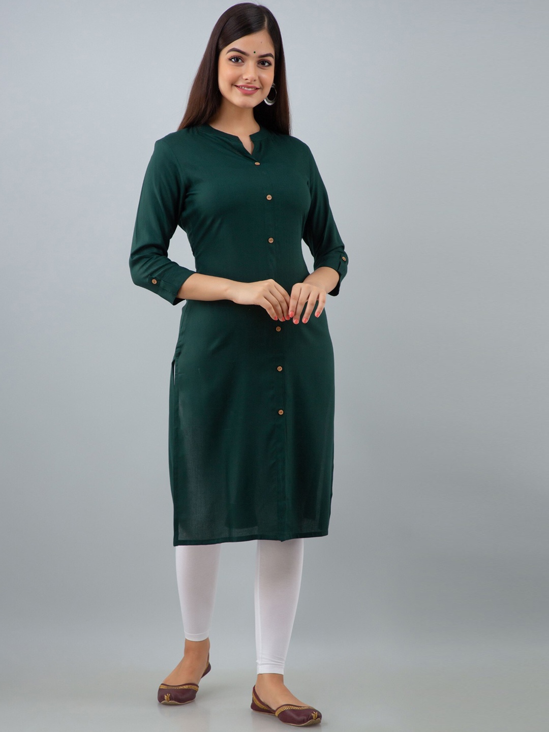 

Women Touch Regular Sleeves Mandarin Collar Straight Regular Kurta, Green
