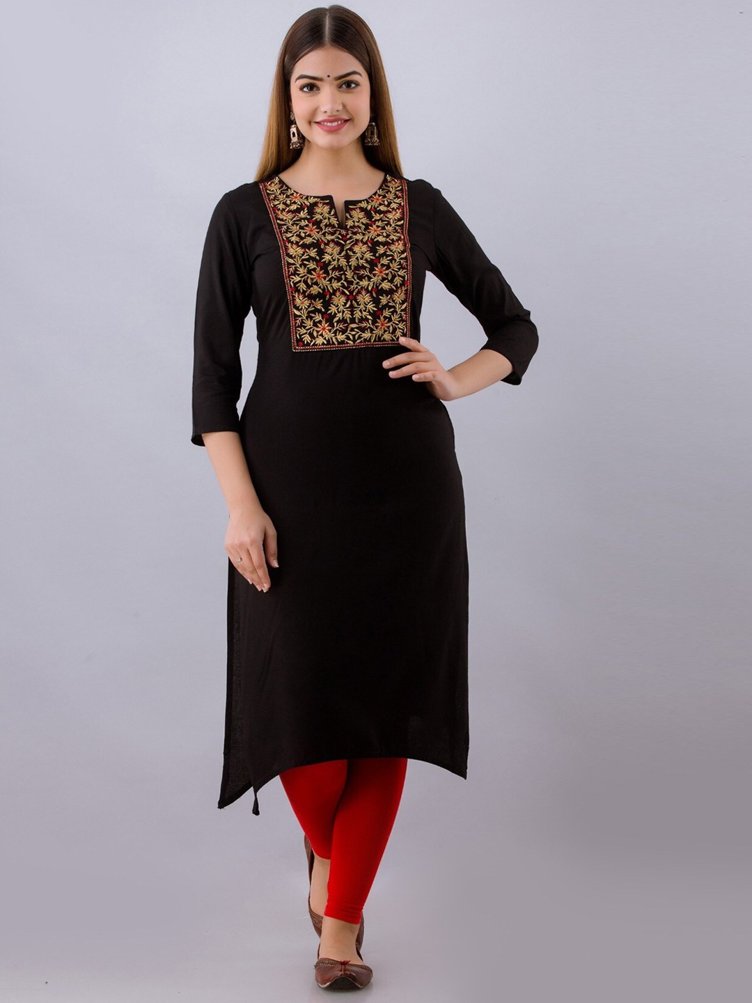 

Women Touch Floral Embroidered Notched Neck Straight Kurta, Black