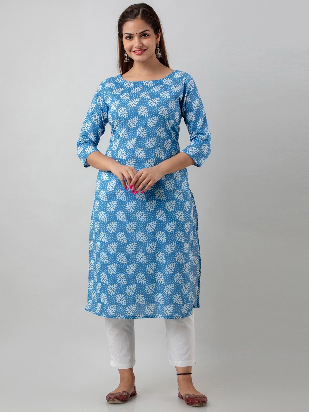 

Women Touch Women Blue Cotton Floral Printed Handloom Kurta