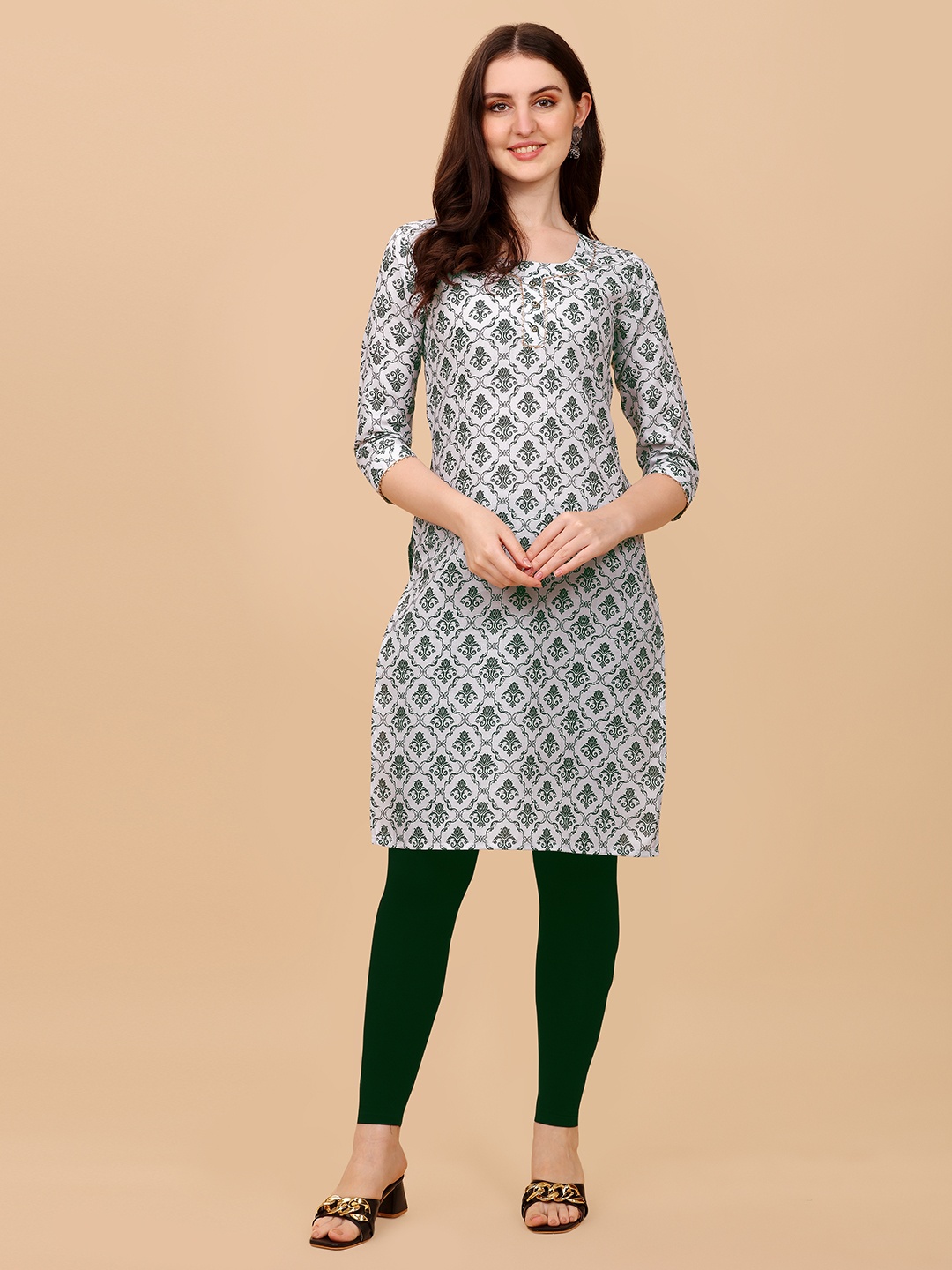 

White World Women Cotton Ethnic Motifs Printed Kurta, Green