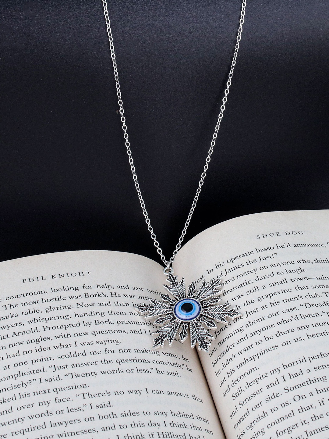 

Fashion Frill Unisex Silver-Toned & Blue Silver-Plated Oxidised Necklace