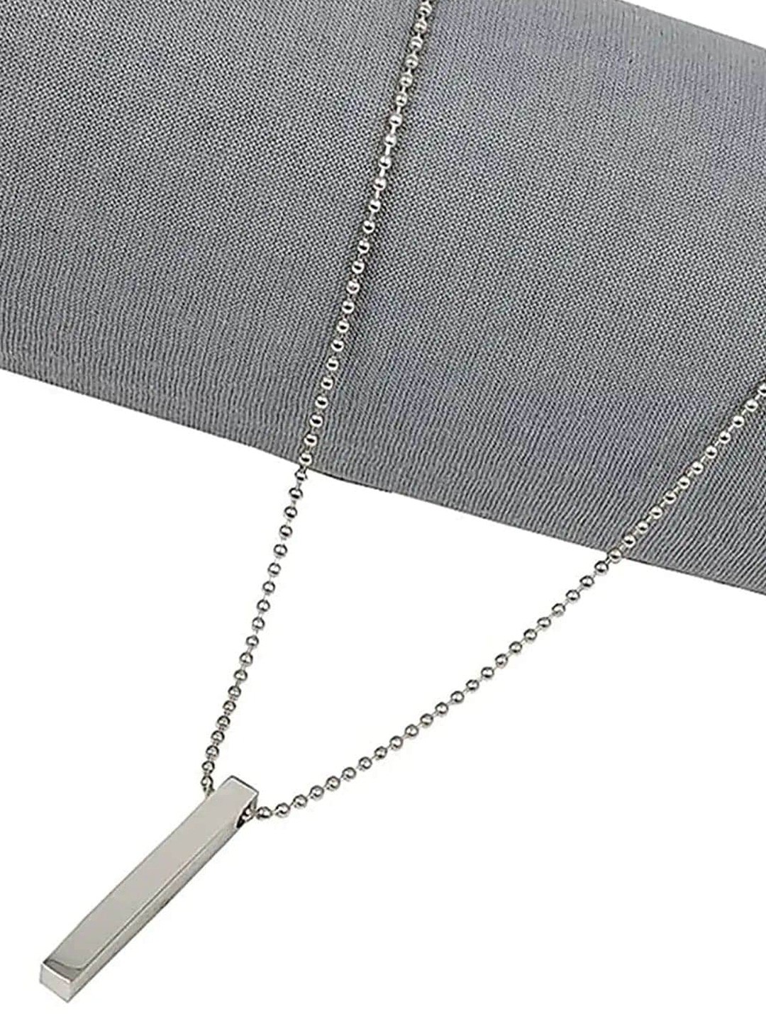 

Fashion Frill Unisex Silver-Toned Silver-Plated Chain