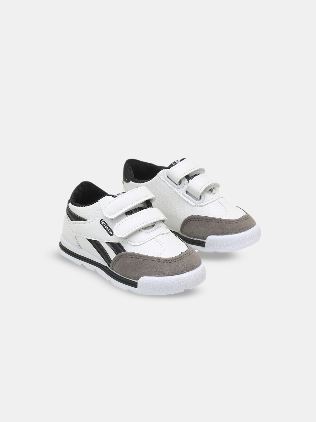 

Hopscotch Boys Colourblocked PU Sneakers, White