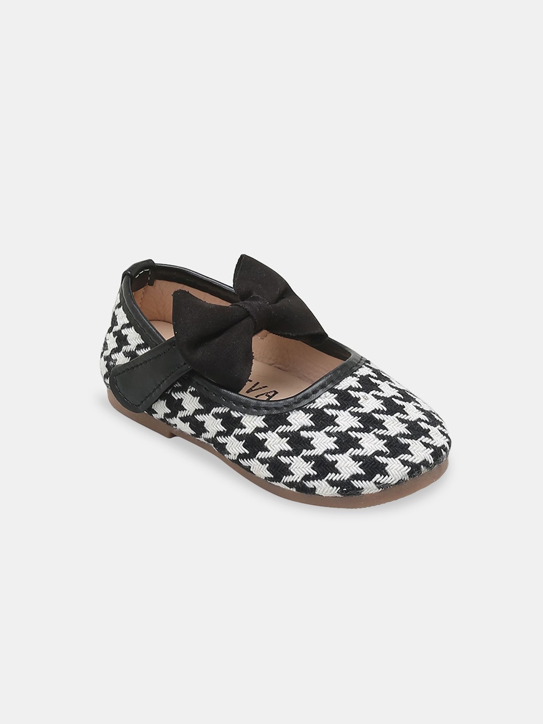 

Hopscotch Girls Printed Bows Ballerinas, Black