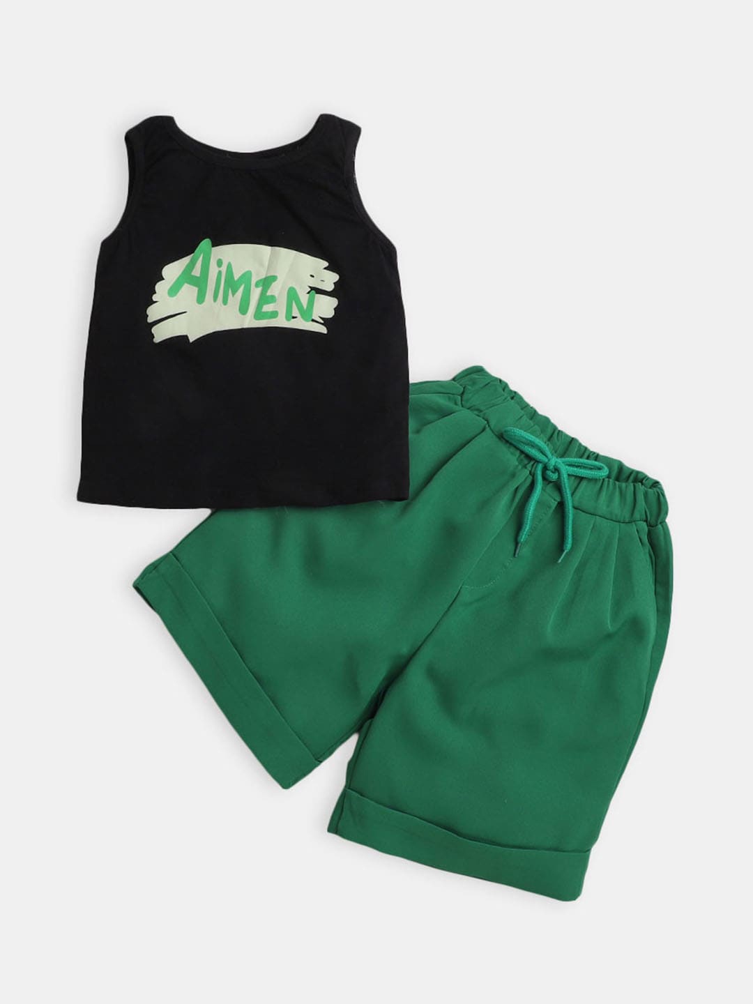 

Hopscotch Girls Typography Printed T-shirt with Capris Shorts, Green