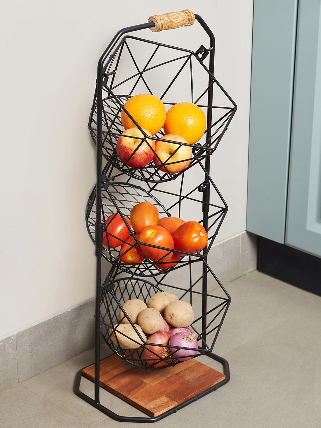 

HomeTown Lattice Black Three-Tier Metal & Wood Furits & Vegetables Basket