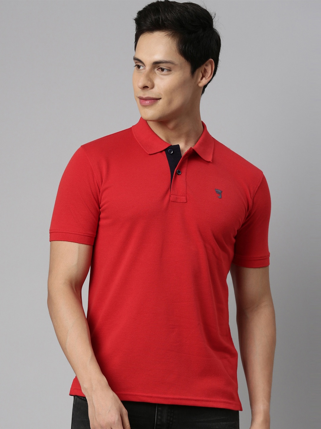 

Joven Men Pure Cotton Slim Fit T-shirt, Red