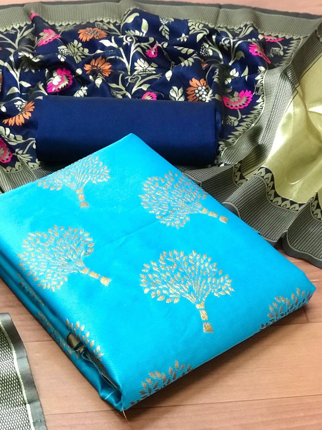 

MORLY Banarasi Jacquard Unstitched Dress Material, Turquoise blue