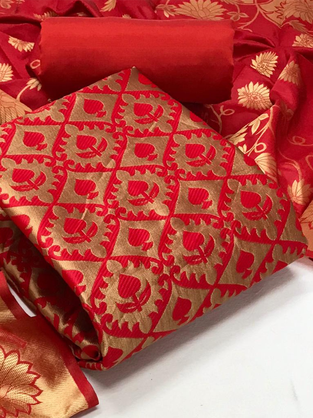 

MORLY Banarasi Jacquard Unstitched Dress Material, Red