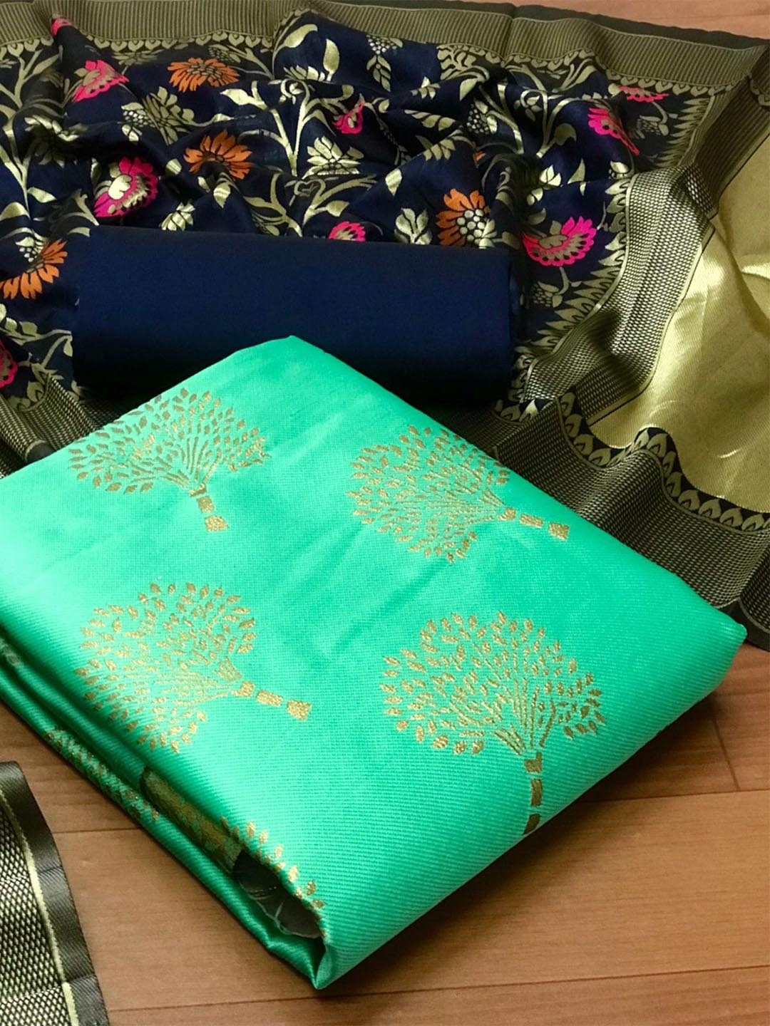 

MORLY Banarasi Jacquard Unstitched Dress Material, Sea green