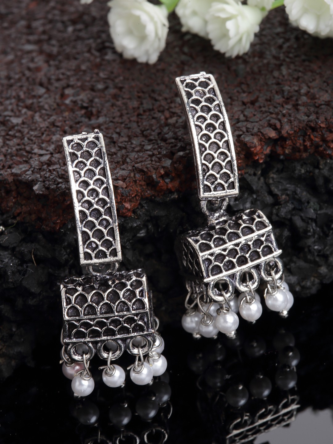 

PANASH Women Oxidised Silver-Plated Contemporary Drop Earrings