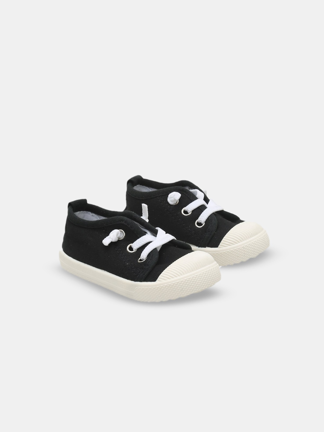 

Hopscotch Boys Solid Sneakers, Black