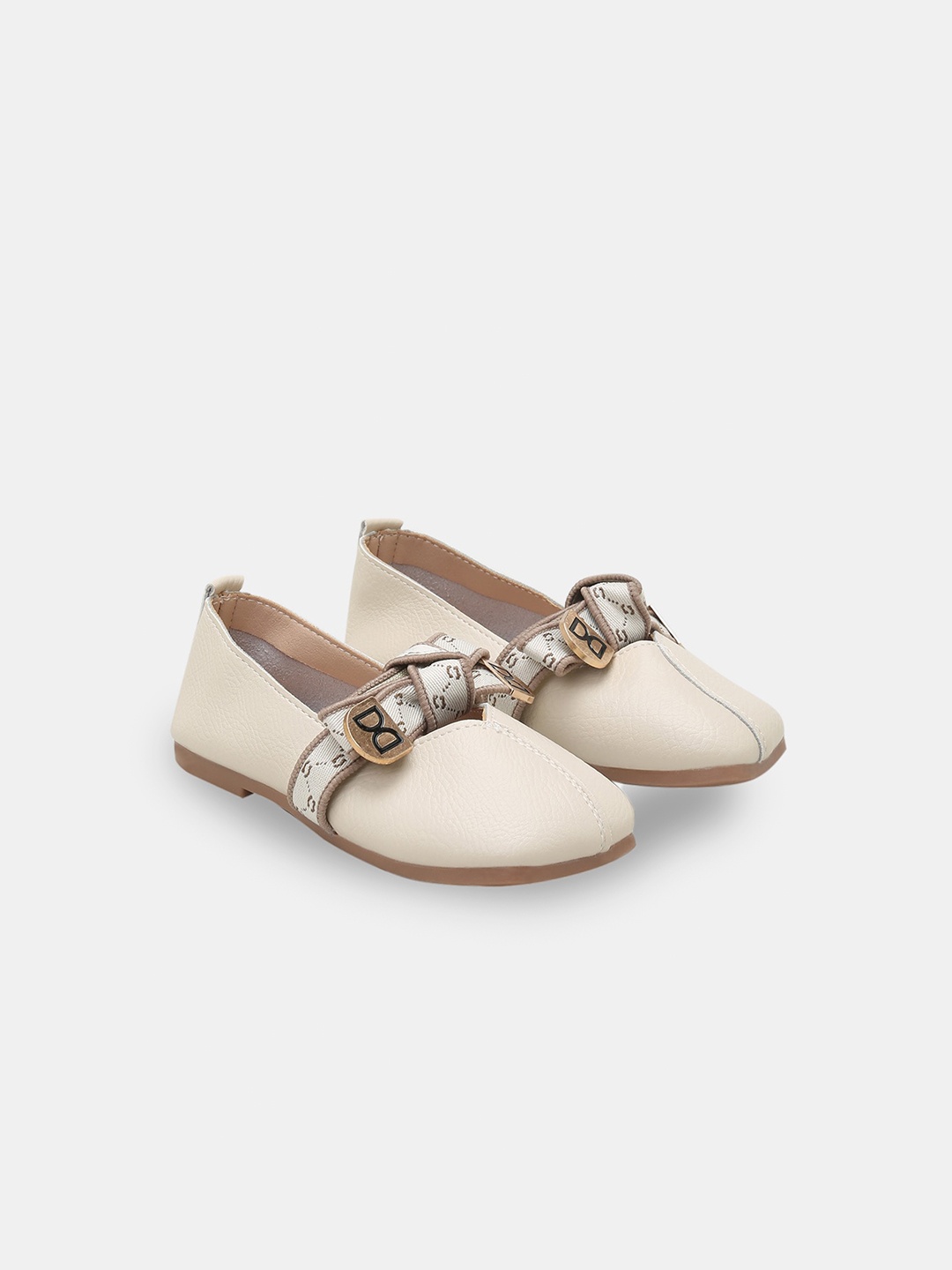 

Hopscotch Girls Beige Textured Ballerinas