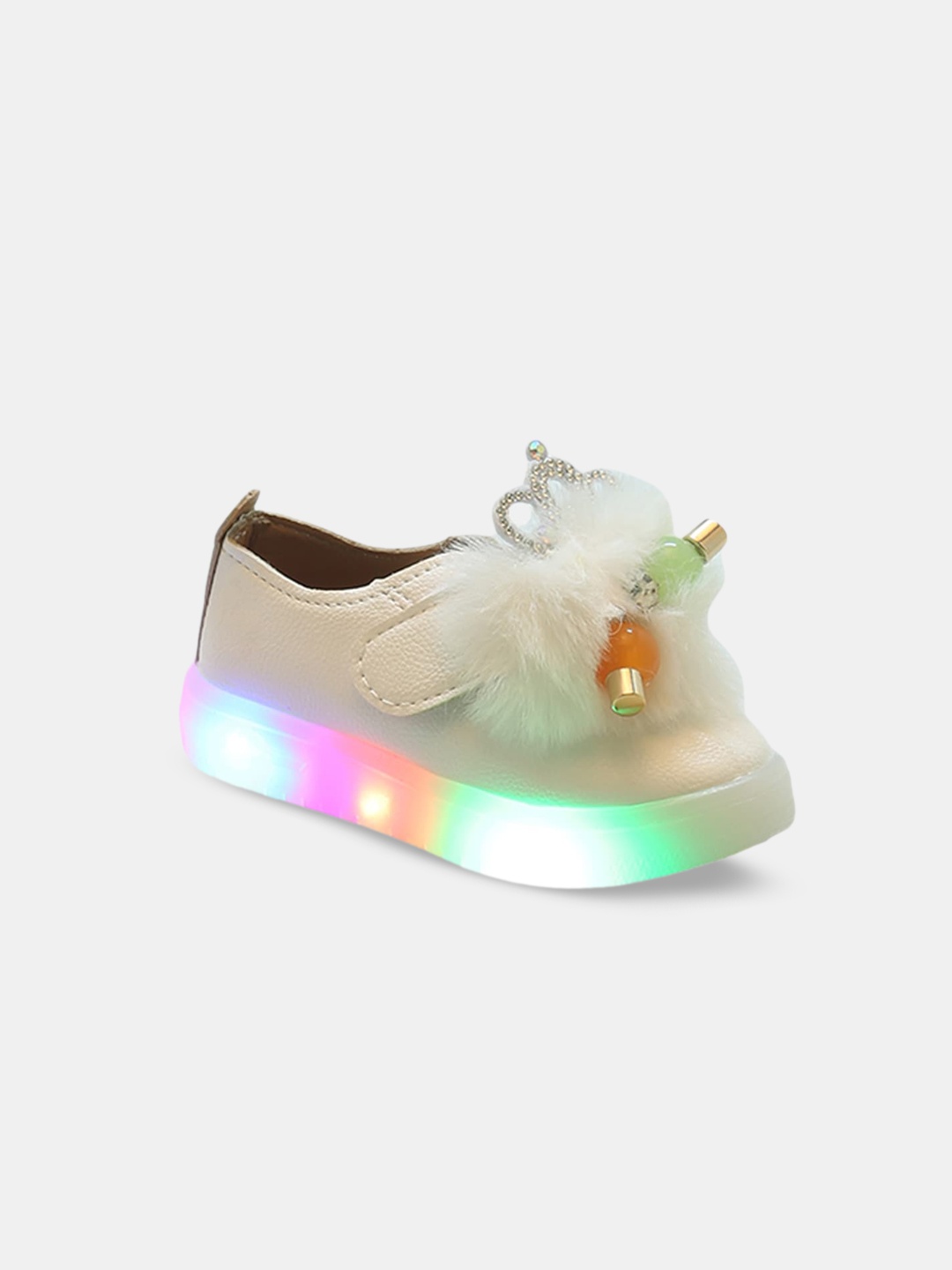 

Hopscotch Girls Slip-On Sneakers, White