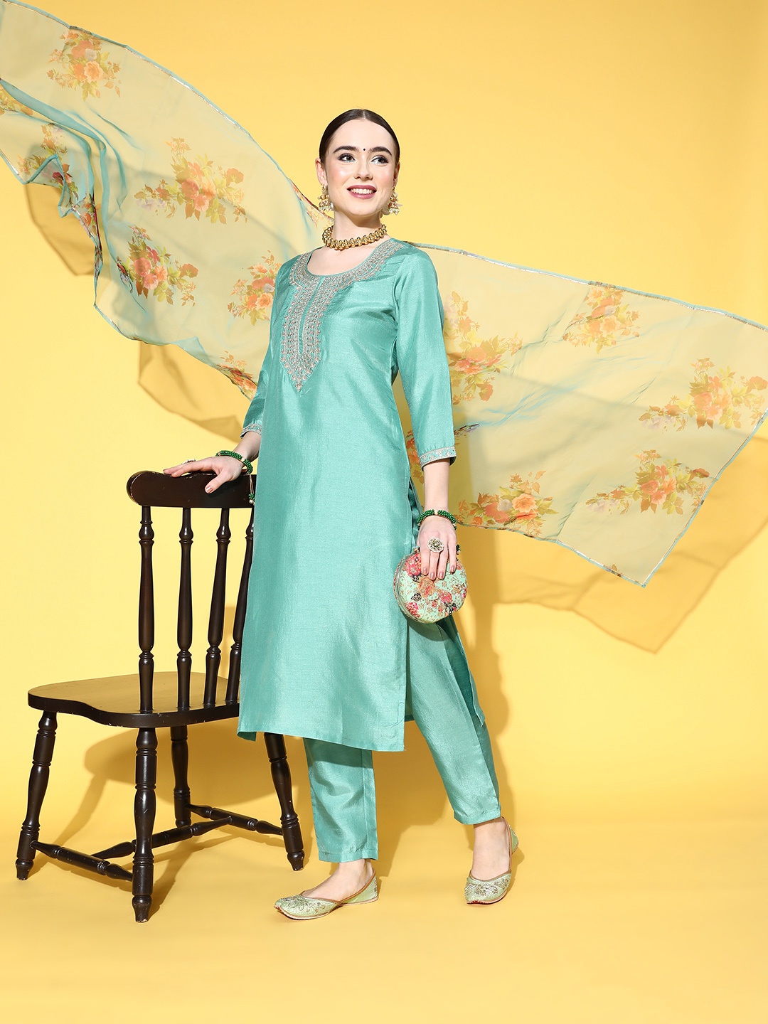 

Ishin Women Sea Green Floral Yoke Design Sequinned Kurta with Trousers & Dupatta