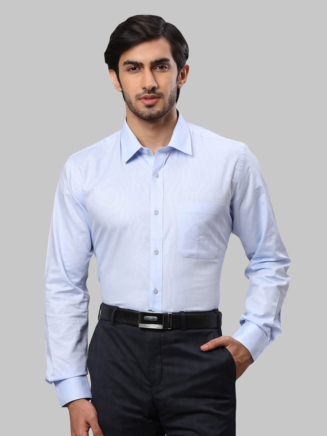 

Raymond Men Cotton Regular Fit Formal Shirt, Blue