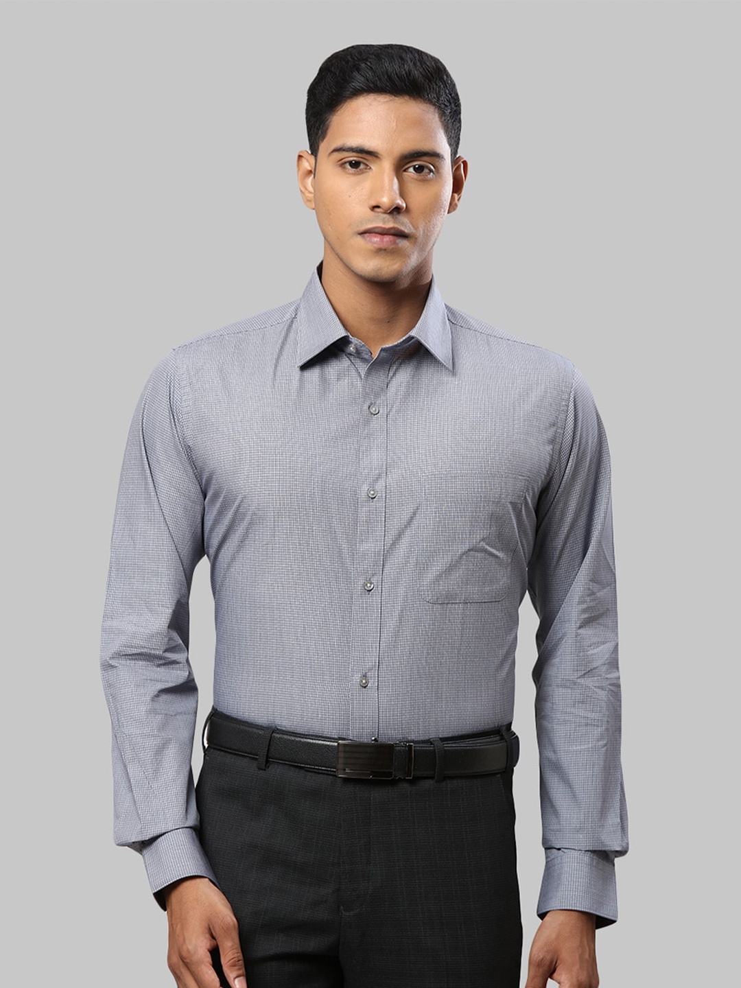 

Raymond Men Slim Fit Cotton Formal Shirt, Black