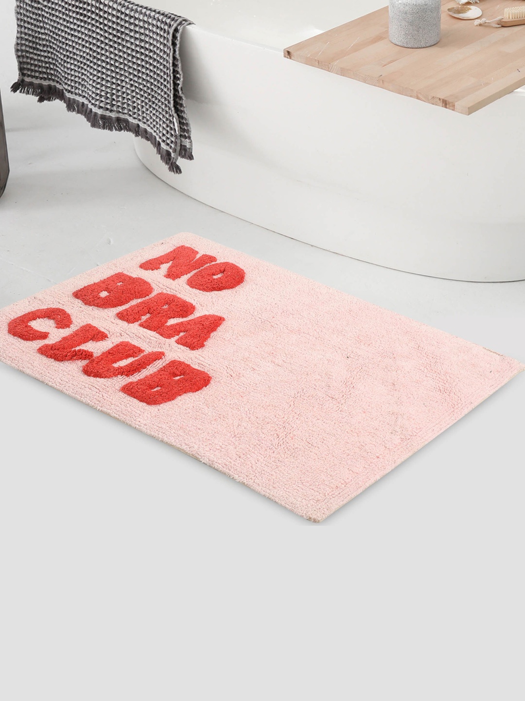 

SASHAA WORLD Printed 2000 GSM Anti-Skid Bath Rug, Red