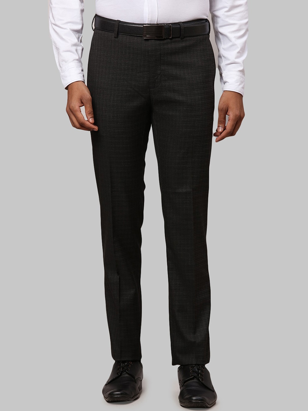 

Raymond Men Checked Slim Fit Trousers, Brown