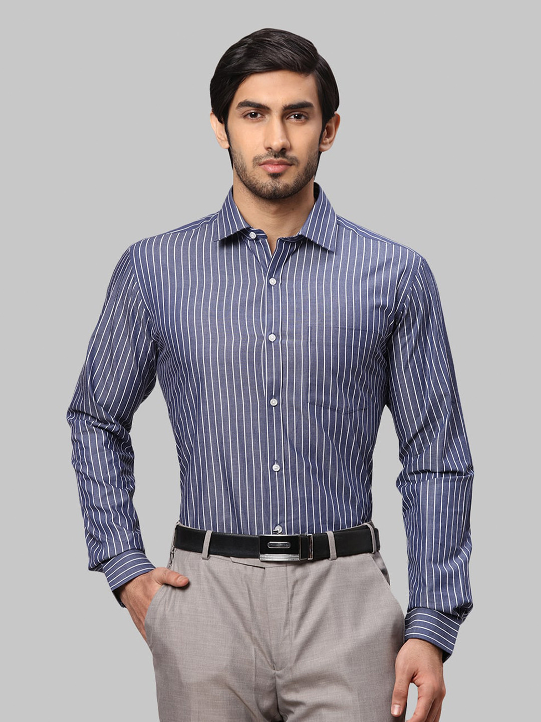 

Park Avenue Men Slim Fit Striped Formal Shirt, Blue