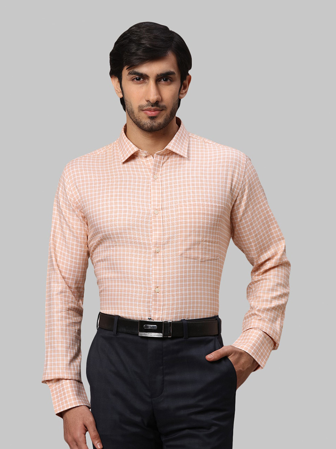 

Park Avenue Men Slim Fit Checked Cotton Formal Shirt, Orange
