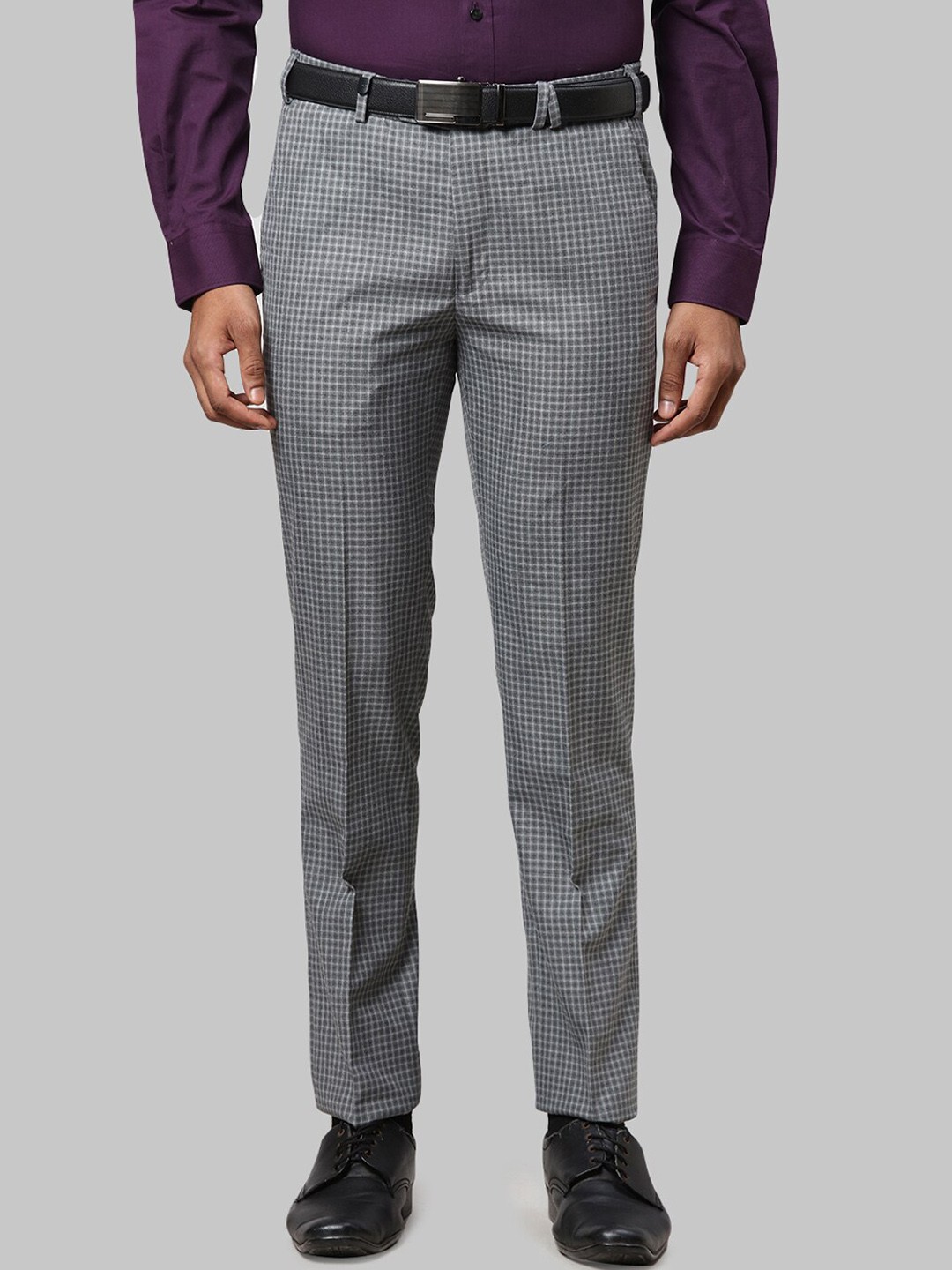 

Park Avenue Men Checked Slim Fit Formal Trousers, Grey
