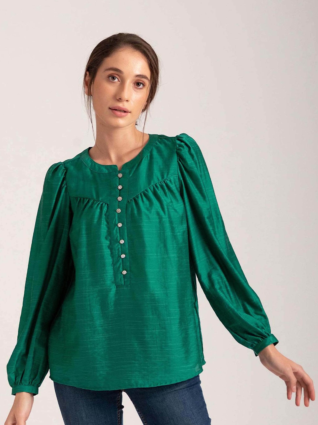 

B.Copenhagen Long Cuffed Sleeves Top, Green