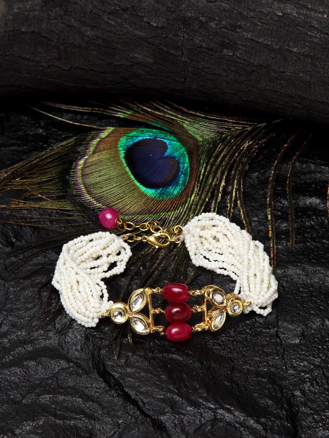 

DUGRISTYLE Women Brass Kundan Gold-Plated Charm Bracelet