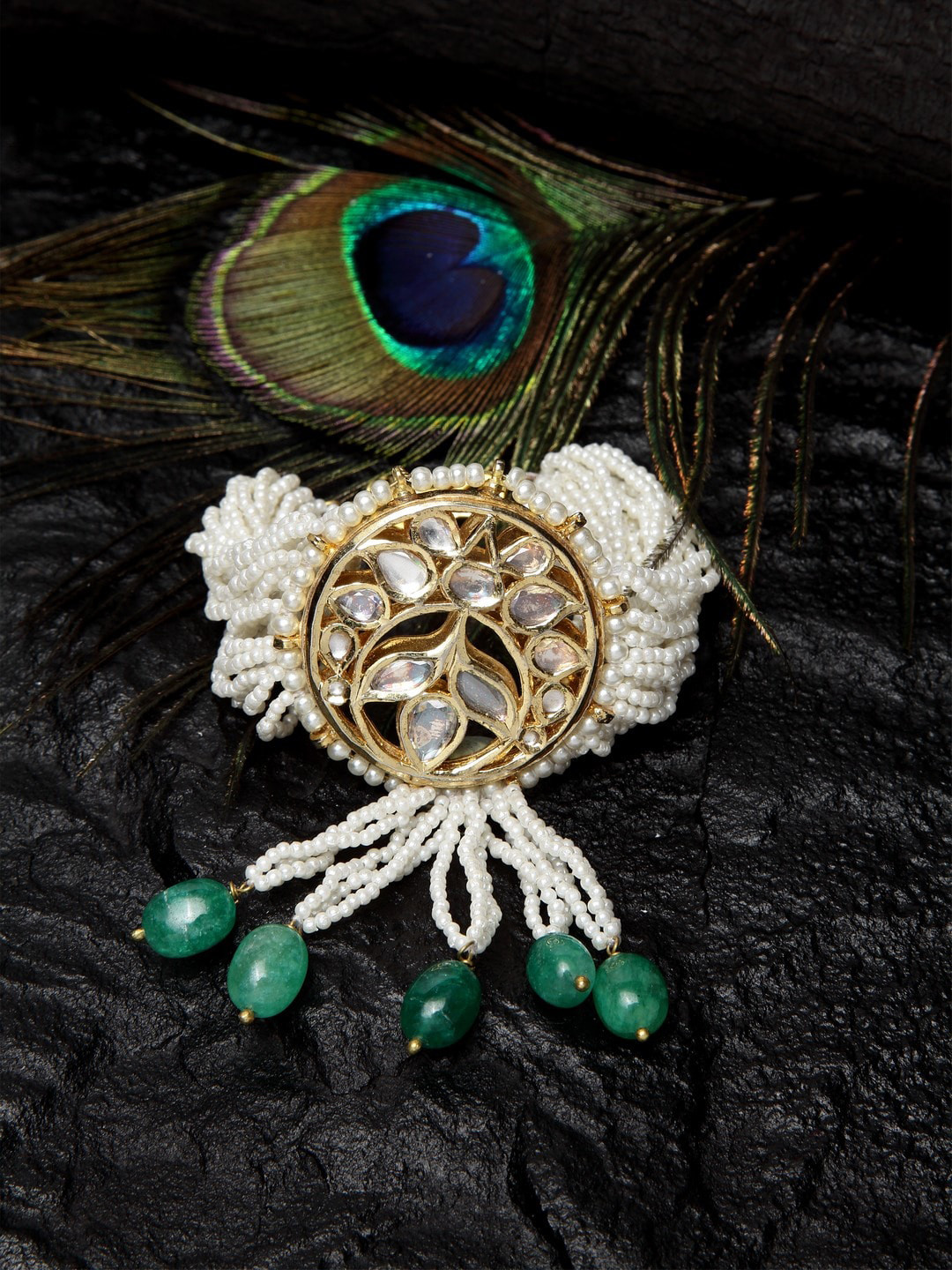 

DUGRISTYLE Women Brass Kundan Gold-Plated Charm Bracelet