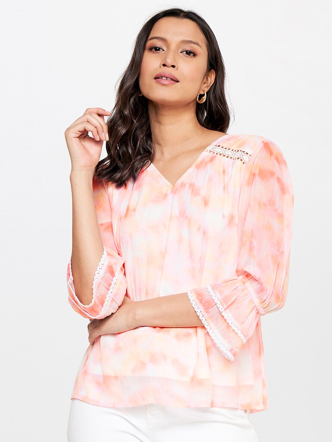 

AND Peach-Coloured & White Tie and Dye Top