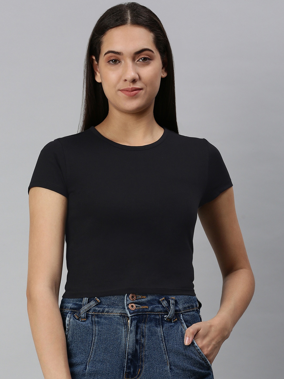 

Huetrap Women Slim Fit Crop T-shirt, Black