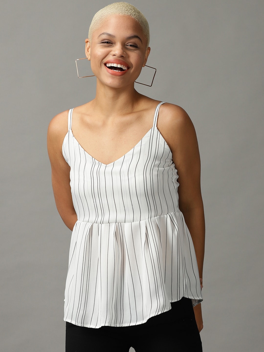 

SHOWOFF Striped Top, White