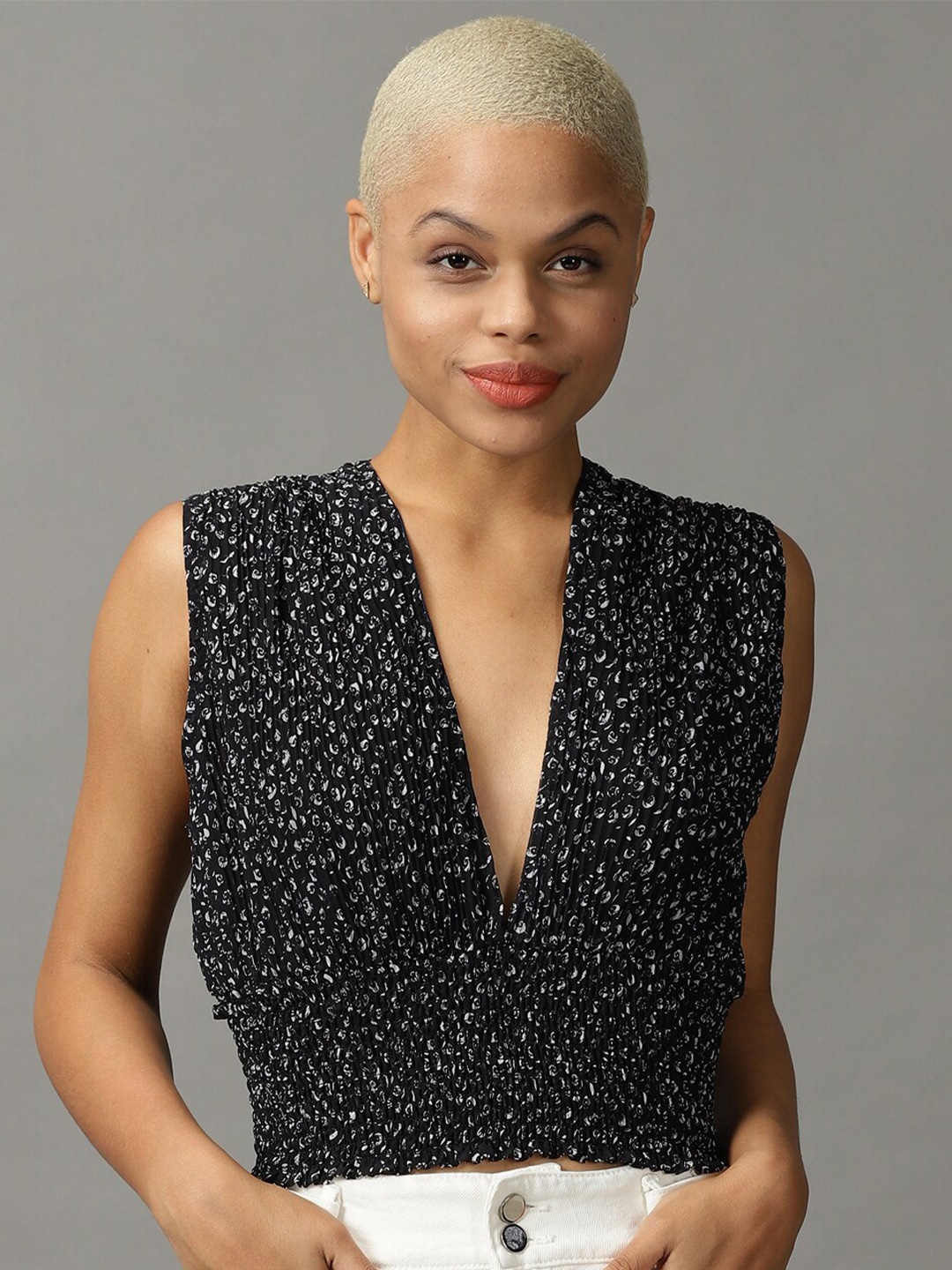 

SHOWOFF Print Georgette Crop Top, Black