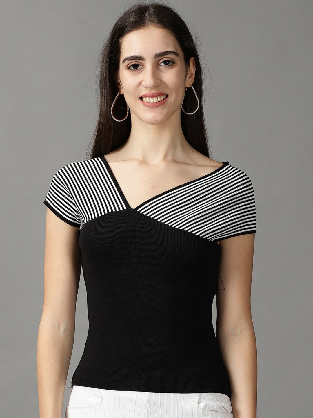 

SHOWOFF Shoulder Fitted Striped Top, Black