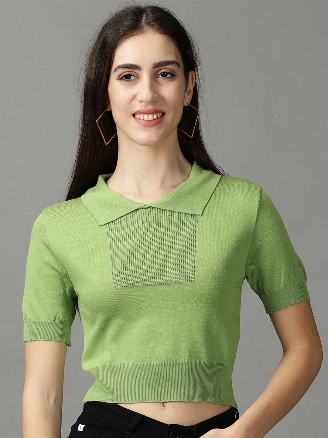 

SHOWOFF Self Design Fitted Crop Top, Green