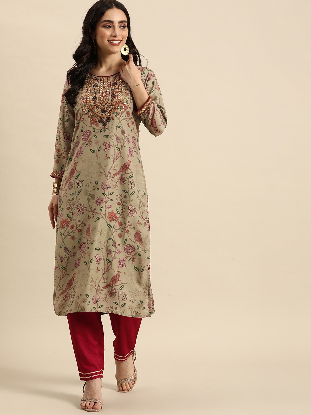 

Sangria Women Taupe Floral Embroidered Gotta Patti Kurta with Trousers