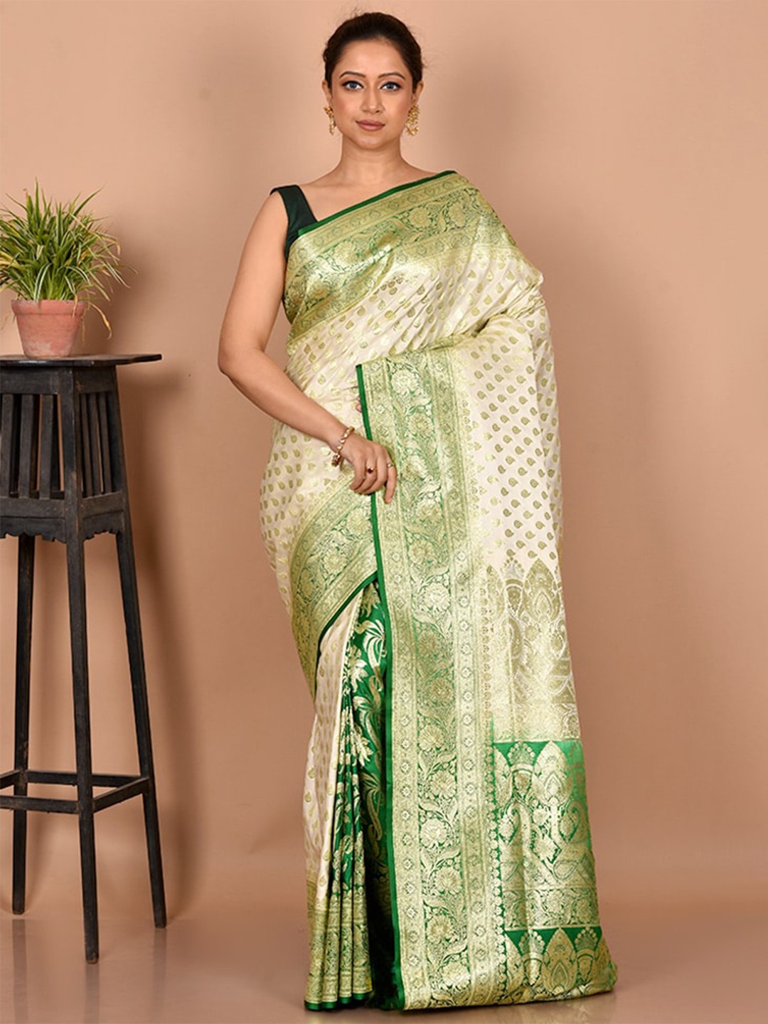 

AllSilks Woven Design Zari Silk Blend Banarasi Saree, White