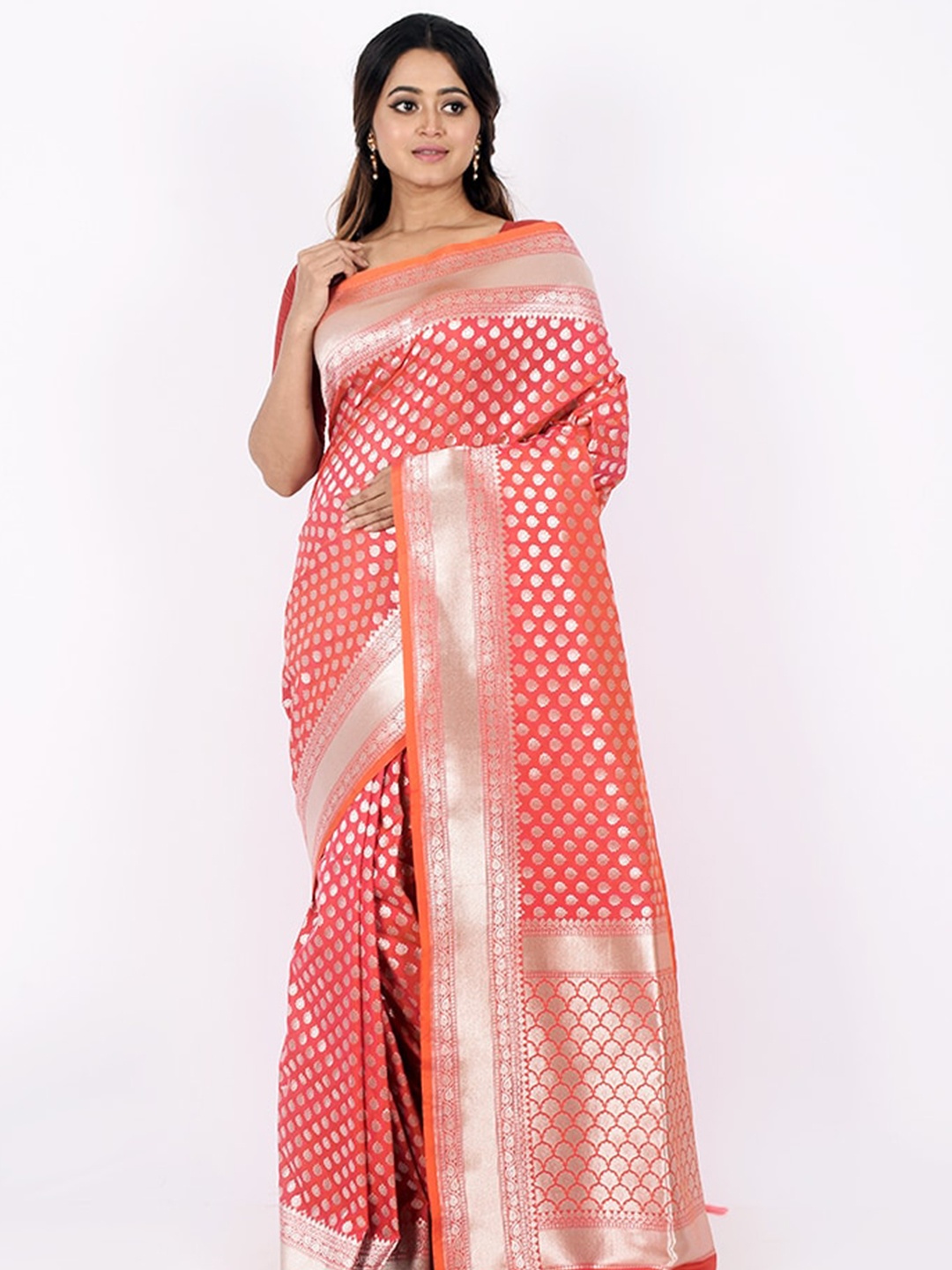 

AllSilks Pink & Silver-Toned Woven Design Zari Silk Blend Uppada Saree