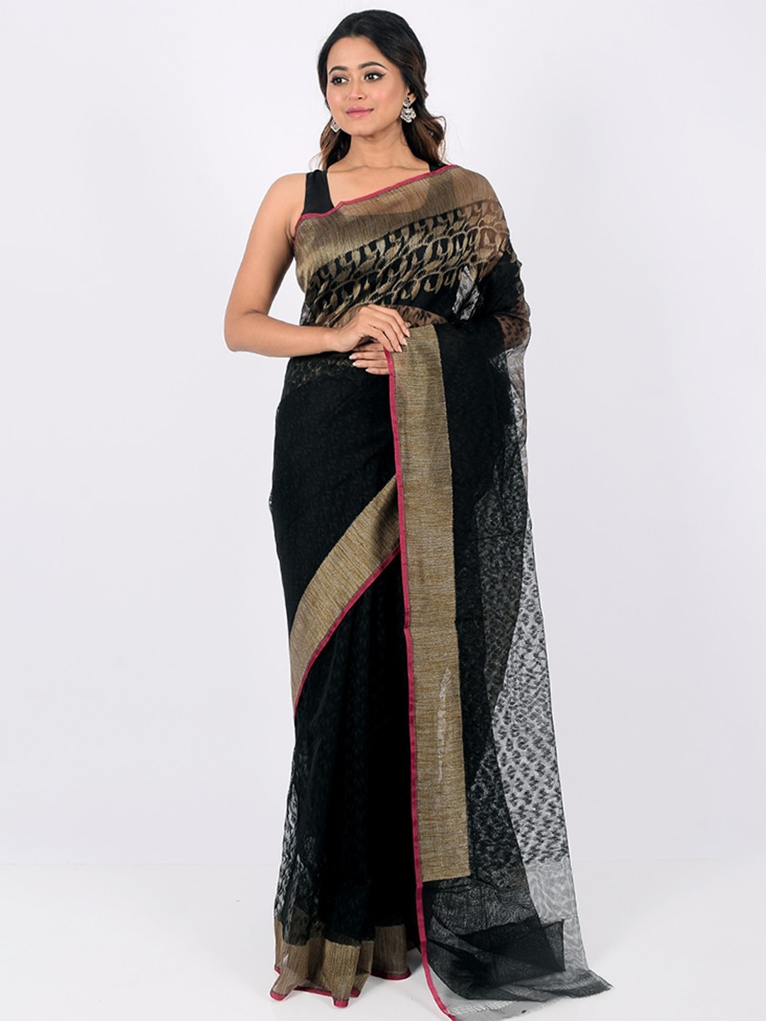 

AllSilks Black & Gold-Toned Woven Design Zari Net Saree