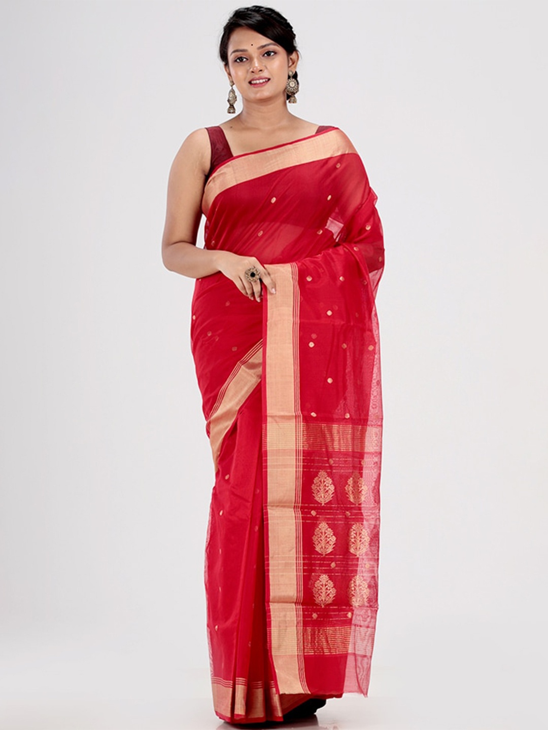 

AllSilks Red & Gold-Toned Woven Design Zari Silk Blend Chanderi Saree