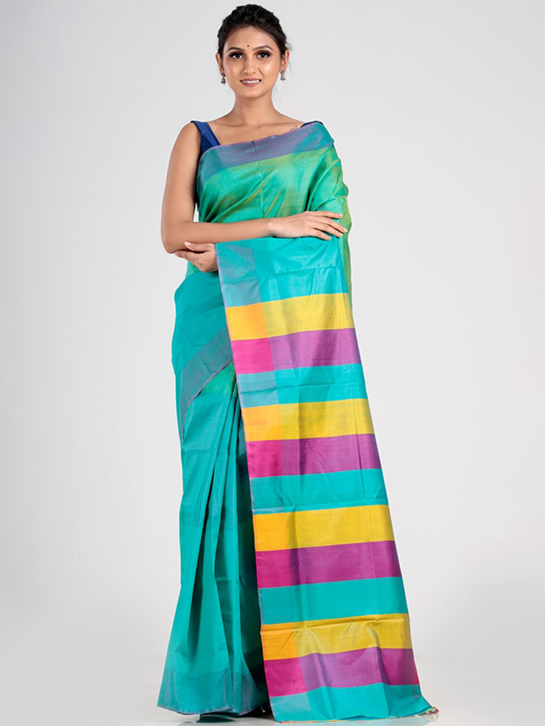 

AllSilks Sea Green & Pink Colourblocked Pure Silk Saree
