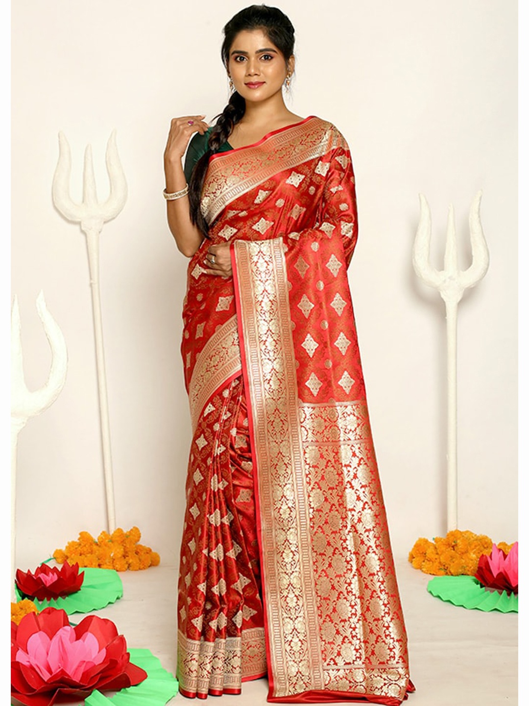 

AllSilks Red & Gold-Toned Woven Design Zari Silk Blend Heavy Work Banarasi Saree